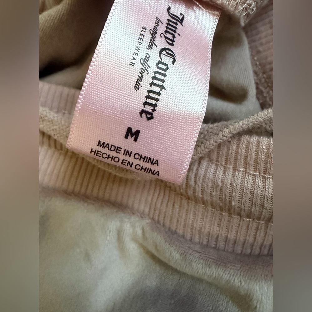 Juicy Couture Mauve Pink Velour Pajama Set with Rhinestone Logos - Picture 3 of 9